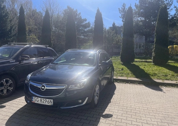 Opel Insignia cena 47000 przebieg: 128700, rok produkcji 2016 z Gliwice małe 106